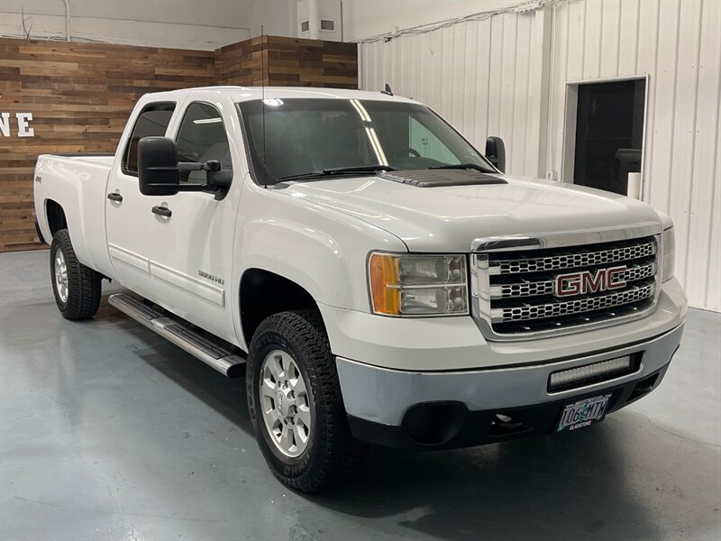 2014 GMC Sierra 3500 SLE 4X4 6.0L V8 GAS / SRW / NEW TIRES /LONG BED   - Photo 2 - Gladstone, OR 97027