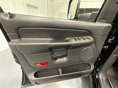 2005 Dodge Ram 2500 SLT 4X4 5.9L DIESEL 6-SPEED MANUAL /1-OWNER  /NEW WHEELS & TIRES / SHORT BED - Photo 32 - Gladstone, OR 97027