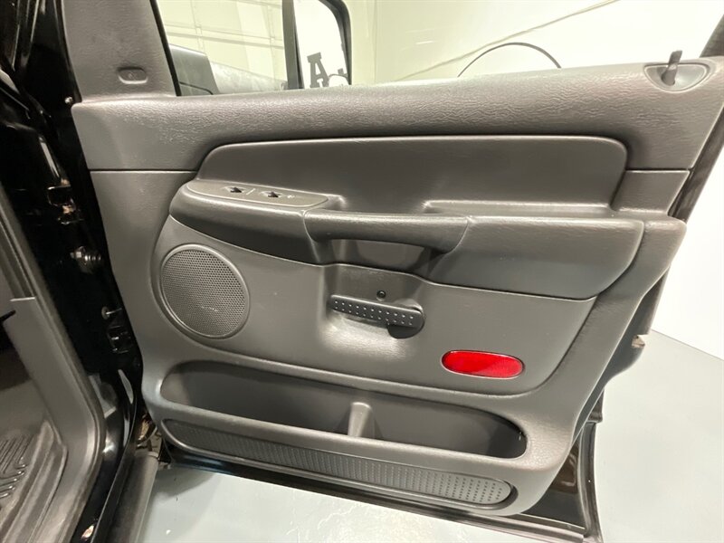 2005 Dodge Ram 2500 SLT 4X4 5.9L DIESEL 6-SPEED MANUAL /1-OWNER /NEW WHEELS & TIRES / SHORT BED / ZERO RUST - Photo 33 - Gladstone, OR 97027