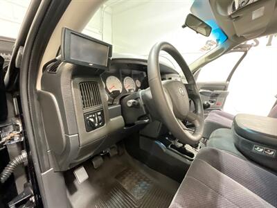 2005 Dodge Ram 2500 SLT 4X4 5.9L DIESEL 6-SPEED MANUAL /1-OWNER  /NEW WHEELS & TIRES / SHORT BED - Photo 35 - Gladstone, OR 97027