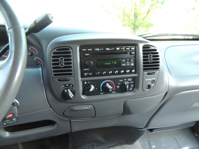 2003 Ford F-150 XLT / 4X4 / FX4 / 4-Door   - Photo 21 - Portland, OR 97217