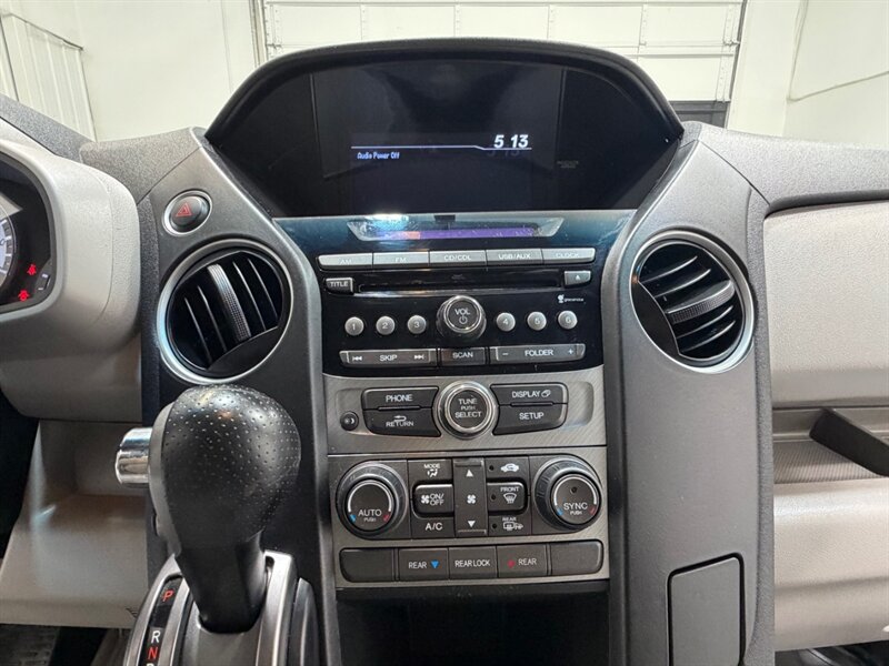 2014 Honda Pilot EX Sport Utility AWD V6 / Backup Camera /ZERO RUST / LOCAL SUV / 3RD ROW SEAT - Photo 18 - Gladstone, OR 97027