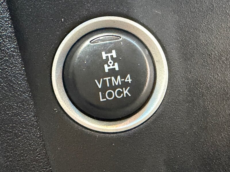 2014 Honda Pilot EX Sport Utility AWD V6 / Backup Camera /ZERO RUST / LOCAL SUV / 3RD ROW SEAT - Photo 20 - Gladstone, OR 97027
