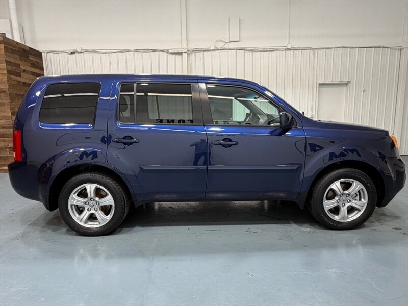 2014 Honda Pilot EX Sport Utility AWD V6 / Backup Camera /ZERO RUST / LOCAL SUV / 3RD ROW SEAT - Photo 4 - Gladstone, OR 97027