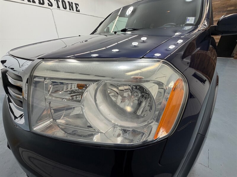 2014 Honda Pilot EX Sport Utility AWD V6 / Backup Camera /ZERO RUST / LOCAL SUV / 3RD ROW SEAT - Photo 26 - Gladstone, OR 97027