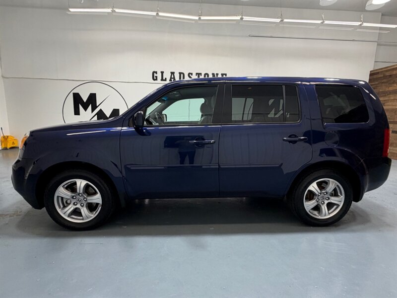 2014 Honda Pilot EX Sport Utility AWD V6 / Backup Camera /ZERO RUST / LOCAL SUV / 3RD ROW SEAT - Photo 3 - Gladstone, OR 97027