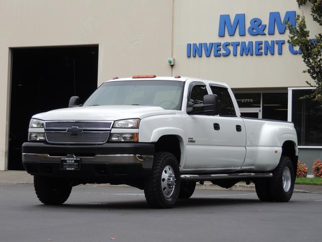 2006 Chevrolet Silverado 3500 LT / 4X4 / 6.6 Liter Duramax /DUALLY / LBZ  ENGINE   - Photo 42 - Portland, OR 97217