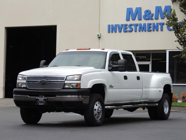 2006 Chevrolet Silverado 3500 LT / 4X4 / 6.6 Liter Duramax /DUALLY / LBZ  ENGINE   - Photo 40 - Portland, OR 97217