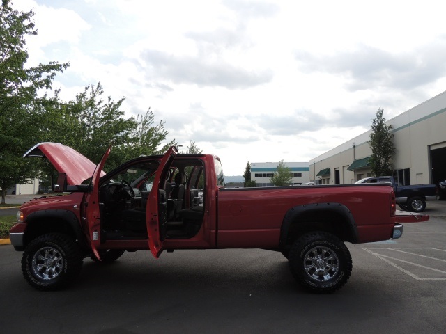 2003 Dodge Ram 2500 SLT / 4X4 / 5.9L Turbo Diesel / LIFTED / Long Bed   - Photo 12 - Portland, OR 97217