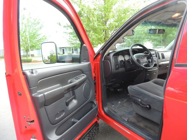 2003 Dodge Ram 2500 SLT / 4X4 / 5.9L Turbo Diesel / LIFTED / Long Bed   - Photo 25 - Portland, OR 97217