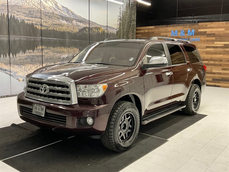 2015 Toyota Sequoia Limited Sport Utility 4X4 / 5.7L V8 / 3RD ROW  /LOADED / Navigation , Camera . Sunroof / WHEELS & TIRES / SHARP & SUPER CLEAN !! - Photo 1 - Gladstone, OR 97027