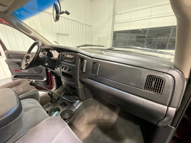 2002 Dodge Ram 1500 SLT 4X4 5-SPEED MANUAL / 4.7L V8 /84K MILES /SHORT BED / ZERO RUST - Photo 39 - Gladstone, OR 97027