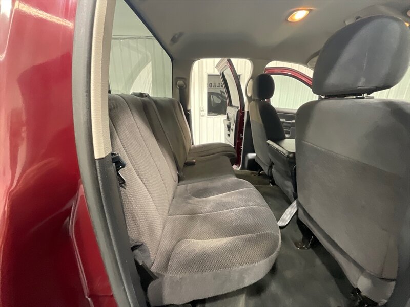 2002 Dodge Ram 1500 SLT 4X4 5-SPEED MANUAL / 4.7L V8 /84K MILES /SHORT BED / ZERO RUST - Photo 14 - Gladstone, OR 97027