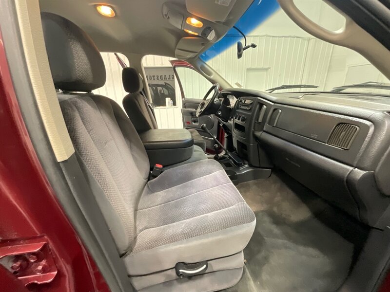 2002 Dodge Ram 1500 SLT 4X4 5-SPEED MANUAL / 4.7L V8 /84K MILES /SHORT BED / ZERO RUST - Photo 15 - Gladstone, OR 97027