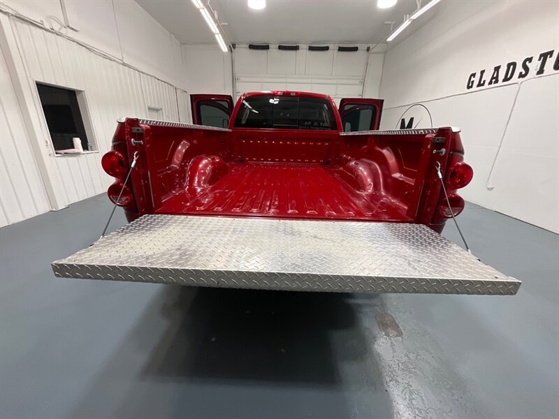 2008 Dodge Ram 2500 BIG HORN 4X4 6-SPEED MANUAL /6.7L DIESEL /1-OWNER / BRAND NEW TIRES / LONG BED / ZERO RUST - Photo 10 - Gladstone, OR 97027