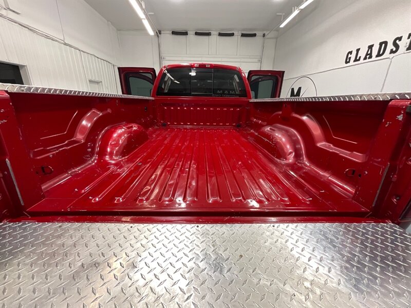 2008 Dodge Ram 2500 BIG HORN 4X4 6-SPEED MANUAL /6.7L DIESEL /1-OWNER / BRAND NEW TIRES / LONG BED / ZERO RUST - Photo 11 - Gladstone, OR 97027