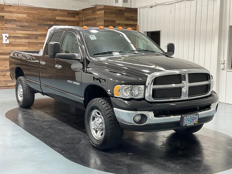 2005 Dodge Ram 3500 SLT 4X4 / 5.9L CUMMINS DIESEL HO/ 6-SPEED /1-OWNER  / LOCAL ZERO RUST - Photo 2 - Gladstone, OR 97027