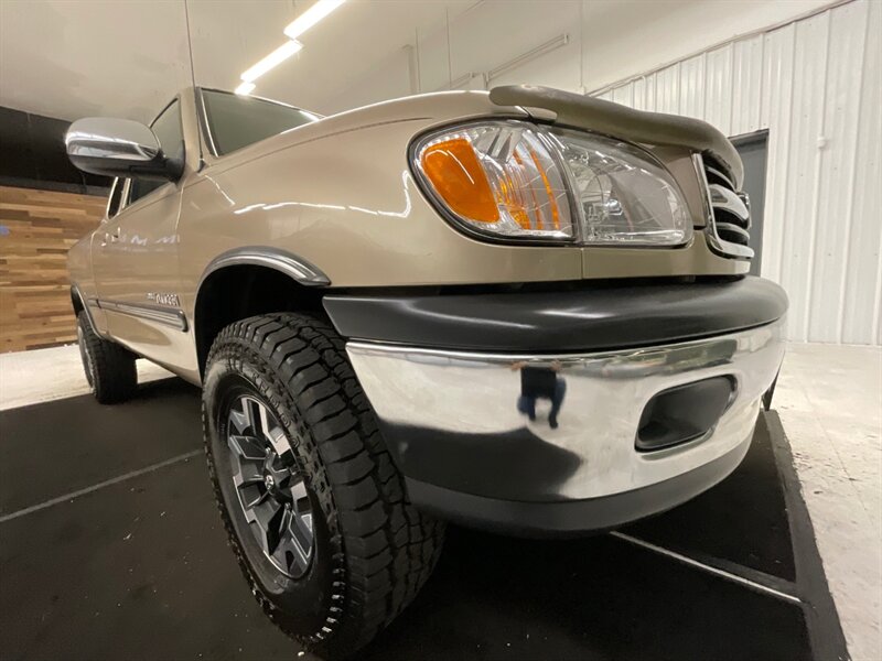 2002 Toyota Tundra SR5 4Dr 4X4 / 4.7L V8 / LOCAL / 107,000 MILES  / TIMING BELT + WATER PUMP SERVICE DONE / Excel Cond / RUST FREE - Photo 10 - Gladstone, OR 97027