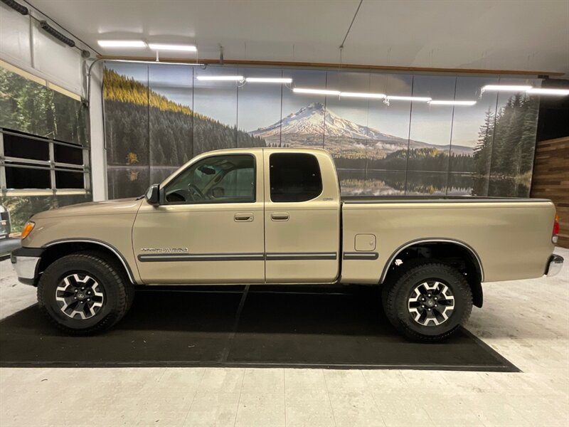 2002 Toyota Tundra SR5 4Dr 4X4 / 4.7L V8 / LOCAL / 107,000 MILES  / TIMING BELT + WATER PUMP SERVICE DONE / Excel Cond / RUST FREE - Photo 3 - Gladstone, OR 97027