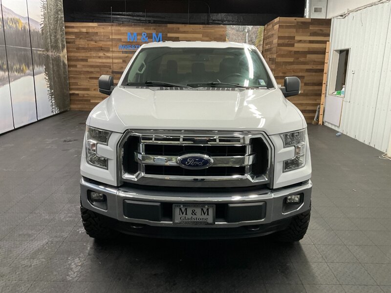 2015 Ford F-150 XLT Crew Cab 4X4 / 2.7L V6 EcoBoost /LIFTED LIFTED  BRAND NEW LIFT KIT w/ ENW 35 " MUD TIRES & 18 " FUEL WHEELS / 1-OWNER / Backup Camera / SHARP & CLEAN !! - Photo 5 - Gladstone, OR 97027