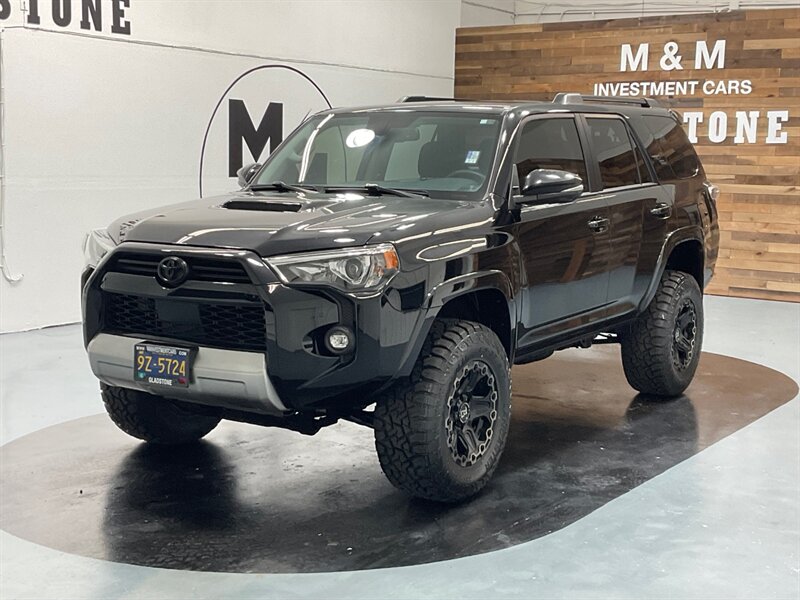 2021 Toyota 4Runner TRD Off-Road Premium 4X4 / 1-OWNER / LIFTED LIFTED  / NEW TIRES / Sunroof - Photo 1 - Gladstone, OR 97027