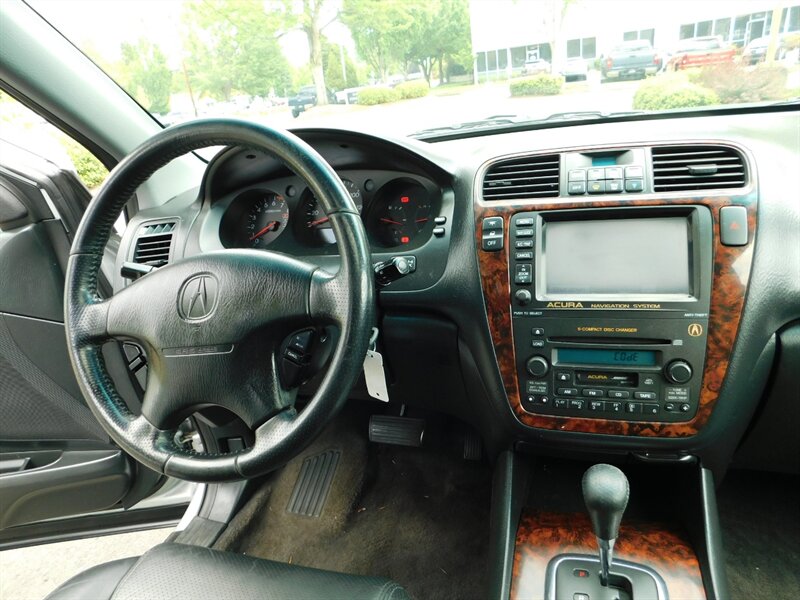 2002 Acura MDX Touring w/Navi / AWD / Third Seat / Leather Heated   - Photo 18 - Portland, OR 97217