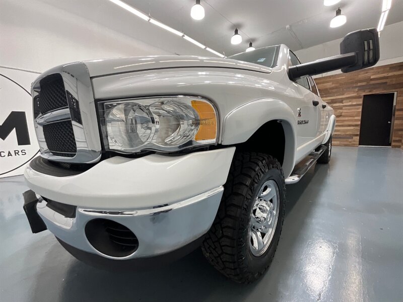 2003 Dodge Ram 2500 SLT Quad Cab 4X4 / 5.9L Cummins Diesel / Long Bed  / Navigation & Rear View Camera / ZERO RUST - Photo 34 - Gladstone, OR 97027