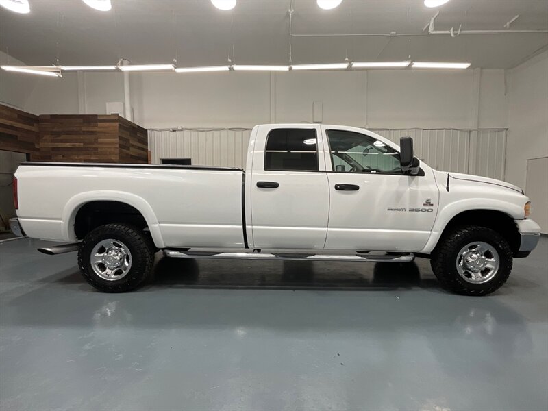 2003 Dodge Ram 2500 SLT Quad Cab 4X4 / 5.9L Cummins Diesel / Long Bed  / Navigation & Rear View Camera / ZERO RUST - Photo 4 - Gladstone, OR 97027