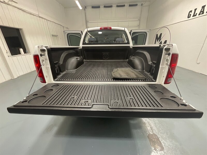 2004 Dodge Ram 2500 SLT 5.9L Cummins Diesel 6-SPEED MANUAL /49K MILES / SHORT BED / ZERO RUST - Photo 10 - Gladstone, OR 97027