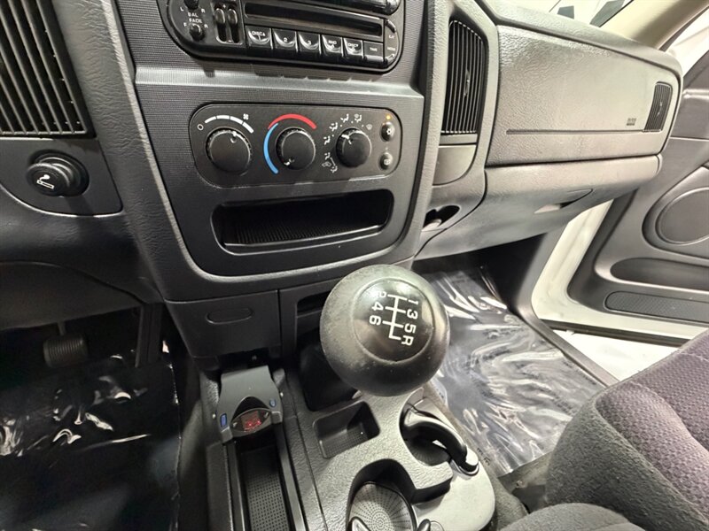 2004 Dodge Ram 2500 SLT 5.9L Cummins Diesel 6-SPEED MANUAL /49K MILES /BRAND NEW TIRES .ZERO RUST - Photo 18 - Gladstone, OR 97027