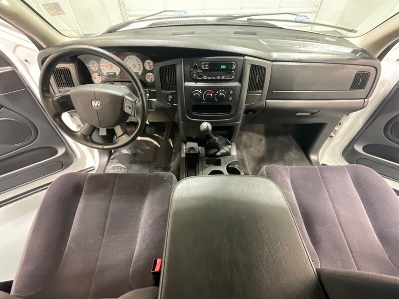 2004 Dodge Ram 2500 SLT 5.9L Cummins Diesel 6-SPEED MANUAL /49K MILES / SHORT BED / ZERO RUST - Photo 21 - Gladstone, OR 97027