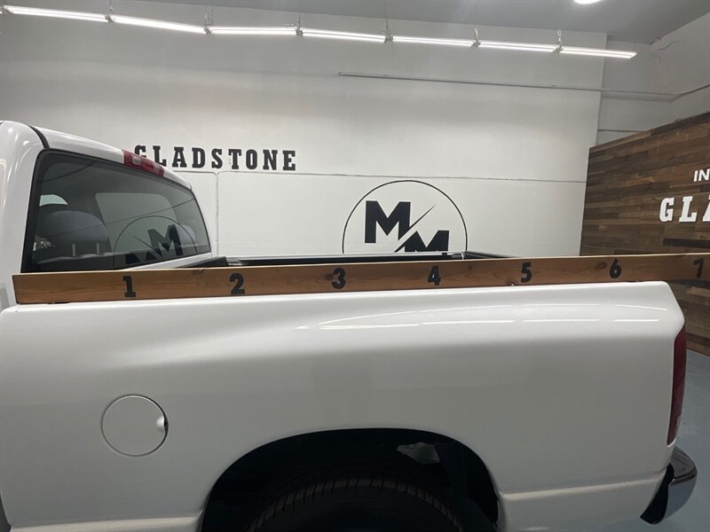 2004 Dodge Ram 2500 SLT 5.9L Cummins Diesel 6-SPEED MANUAL /49K MILES / SHORT BED / ZERO RUST - Photo 9 - Gladstone, OR 97027