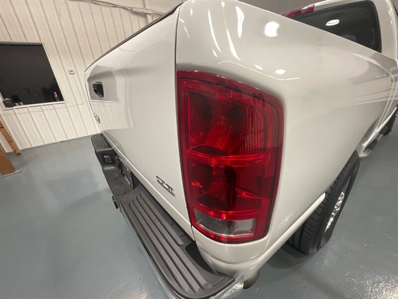 2004 Dodge Ram 2500 SLT 5.9L Cummins Diesel 6-SPEED MANUAL /49K MILES / SHORT BED / ZERO RUST - Photo 29 - Gladstone, OR 97027