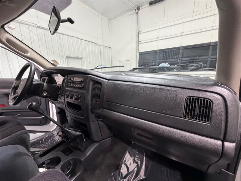 2004 Dodge Ram 2500 SLT 5.9L Cummins Diesel 6-SPEED MANUAL /49K MILES /BRAND NEW TIRES .ZERO RUST - Photo 34 - Gladstone, OR 97027