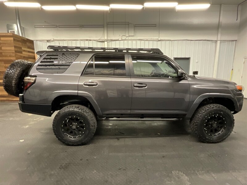 2015 Toyota 4Runner 4x4 SR5 / CUSTOM BUILT / ICON LIFT KIT / SHARP !!  LIFTED w/ ICON LIFT & NEW BF GOODRICH TIRES / LUGGAGE RACK / WINCH / CUSTOM BUMPER / SHARP & CLEAN !! - Photo 4 - Gladstone, OR 97027