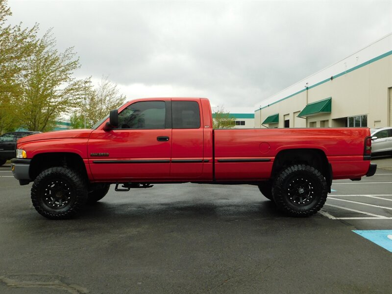 1999 Dodge Ram 2500 Laramie SLT 4X4 5.9L CUMMINS DIESEL / LIFTED   - Photo 3 - Portland, OR 97217