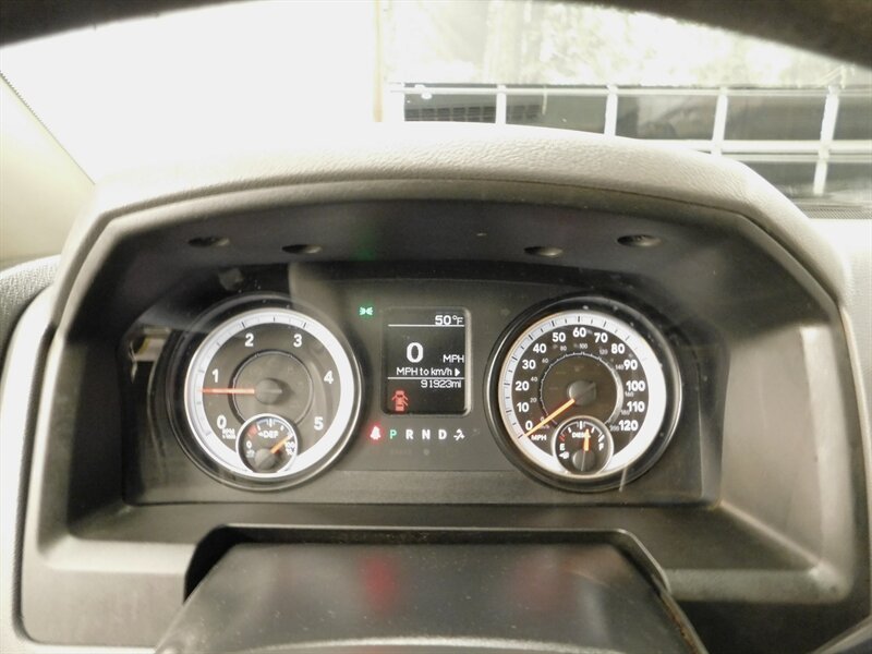 2014 RAM 2500 Crew Cab 4X4 / 6.7L   - Photo 31 - Gladstone, OR 97027