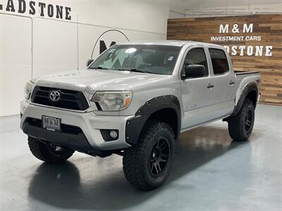 2012 Toyota Tacoma V6 SR5 TRD OFF RD  4X4 / 6-SPEED MANUAL / LIFTED  / DOUBLE CAB / LOCAL w. ZERO RUST / Backup Camera