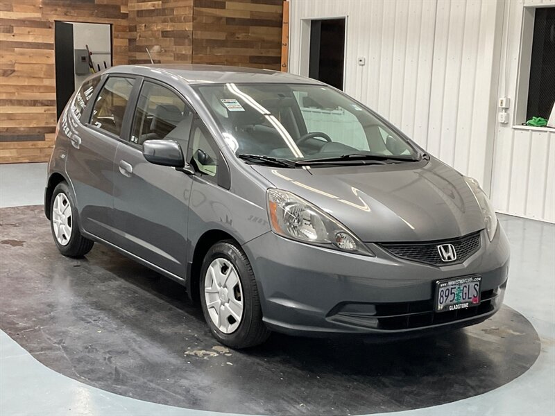 2013 Honda Fit Hatchback / 4Cyl / BRAND NEW TIRES/  74,000 MILES   - Photo 2 - Gladstone, OR 97027