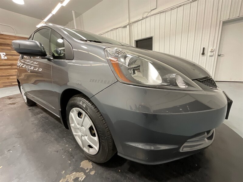 2013 Honda Fit Hatchback / 4Cyl / BRAND NEW TIRES/  74,000 MILES   - Photo 43 - Gladstone, OR 97027