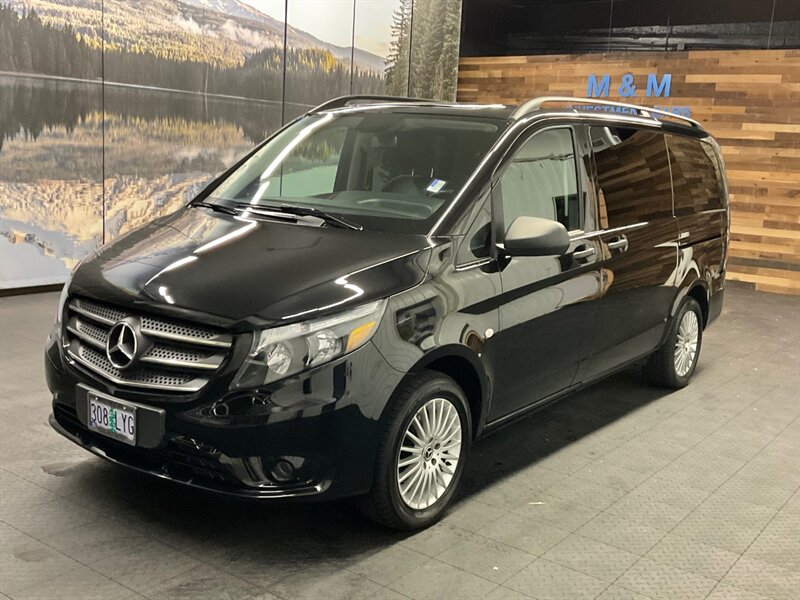 2018 Mercedes-Benz Metris Passenger Minivan / ONE OWNER / LOW MILES / CLEAN  MINT CONDITION / 7 PASSENGER / LOCAL OREGON /1 OWNER - Photo 1 - Gladstone, OR 97027