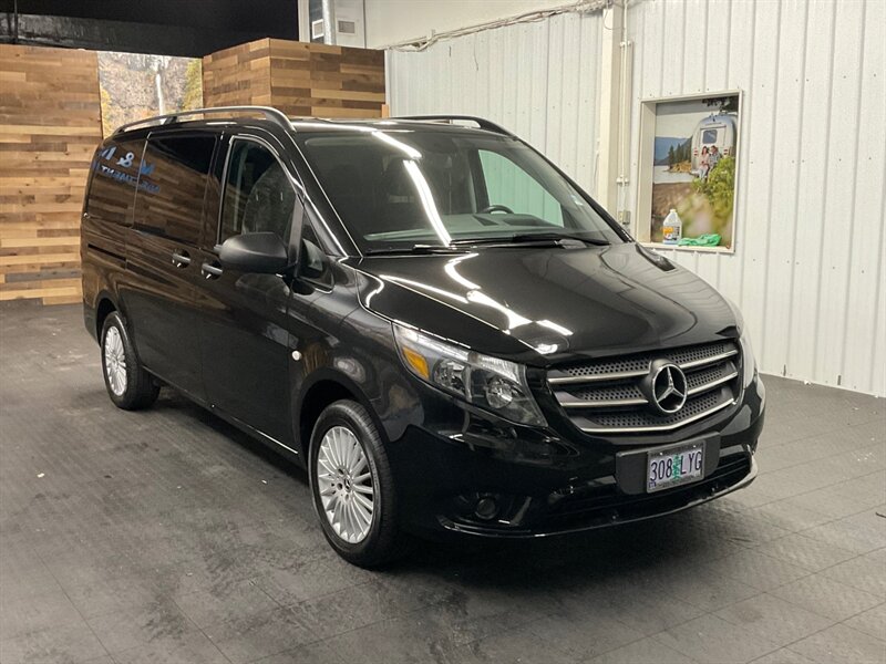 2018 Mercedes-Benz Metris Passenger Minivan / ONE OWNER / LOW MILES / CLEAN  MINT CONDITION / 7 PASSENGER / LOCAL OREGON /1 OWNER - Photo 2 - Gladstone, OR 97027