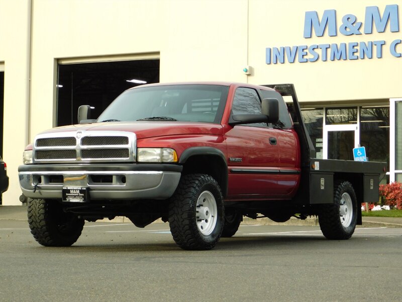 1999 Dodge Ram 2500 SLT 4X4 5.9L DIESEL / 5-SPEED / FLAT BED /1-OWNER   - Photo 1 - Portland, OR 97217