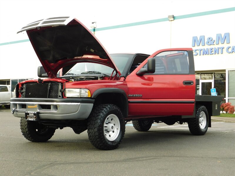 1999 Dodge Ram 2500 SLT 4X4 5.9L DIESEL / 5-SPEED / FLAT BED /1-OWNER   - Photo 26 - Portland, OR 97217