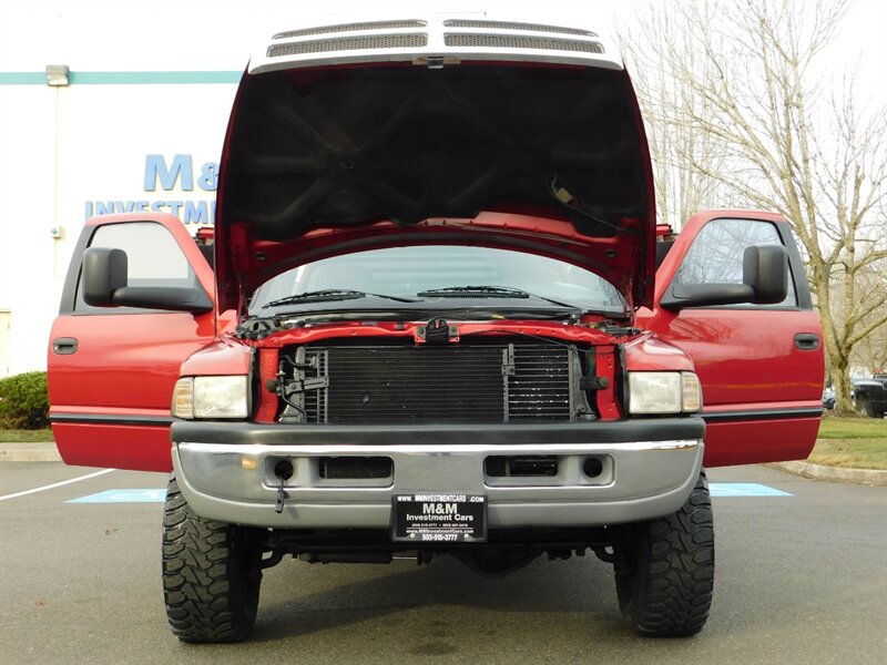 1999 Dodge Ram 2500 SLT 4X4 5.9L DIESEL / 5-SPEED / FLAT BED /1-OWNER   - Photo 31 - Portland, OR 97217