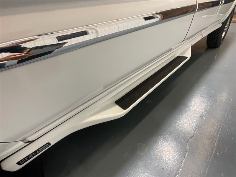 2002 GMC Sierra 2500HD SLE Extended Cab 4X4 / 8.1L V8 / 73,000 MILES  / LONG BED / LOCAL OREGON TRUCK / ZERO RUST - Photo 21 - Gladstone, OR 97027