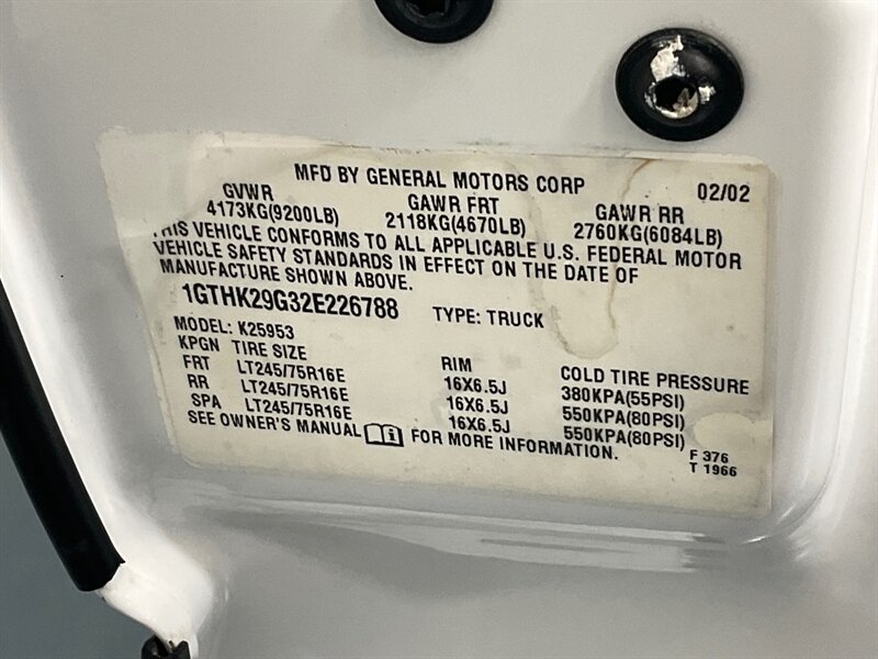 2002 GMC Sierra 2500HD SLE Extended Cab 4X4 / 8.1L V8 / 73,000 MILES  / LONG BED / LOCAL OREGON TRUCK / ZERO RUST - Photo 54 - Gladstone, OR 97027