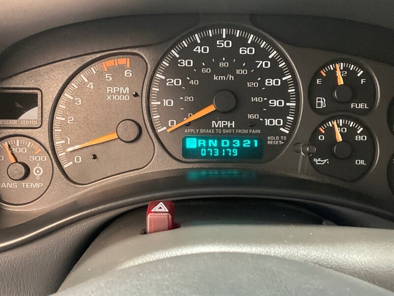 2002 GMC Sierra 2500HD SLE Extended Cab 4X4 / 8.1L V8 / 73,000 MILES  / LONG BED / LOCAL OREGON TRUCK / ZERO RUST - Photo 53 - Gladstone, OR 97027