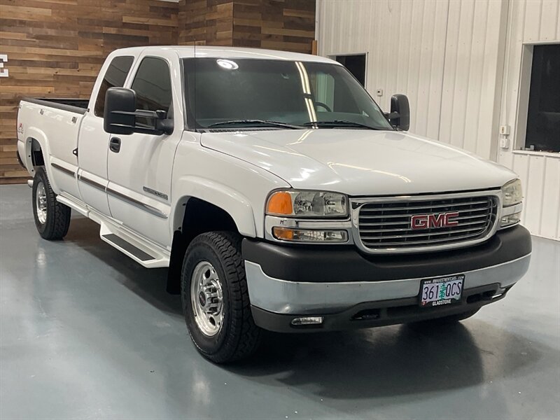2002 GMC Sierra 2500HD SLE Extended Cab 4X4 / 8.1L V8 / 73,000 MILES  / LONG BED / LOCAL OREGON TRUCK / ZERO RUST - Photo 61 - Gladstone, OR 97027