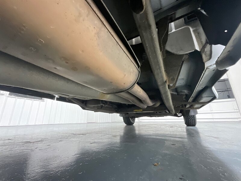 2002 GMC Sierra 2500HD SLE Extended Cab 4X4 / 8.1L V8 / 73,000 MILES  / LONG BED / LOCAL OREGON TRUCK / ZERO RUST - Photo 51 - Gladstone, OR 97027